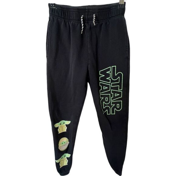 Boys Star Wars Baby Yoda Graphic Black and Green Sweatpants - Picture 1 of 4
